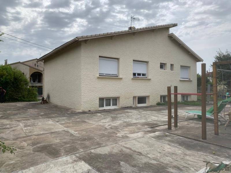 Avant/Après travaux de maçonnerie surélévation à Lyon