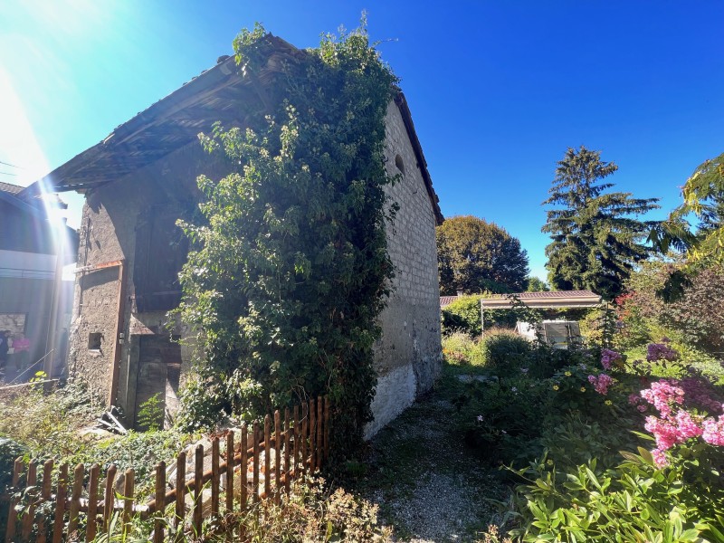 Rénovation intérieure d'un bâtiment aux Monts d'Or : Un projet alliant modernité et authenticité