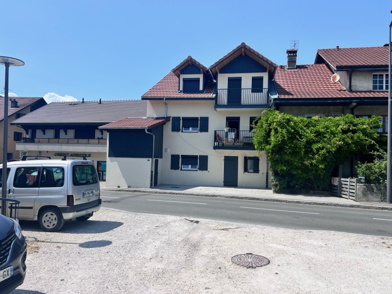 Rénovation intérieure d'un bâtiment aux Monts d'Or : Un projet alliant modernité et authenticité