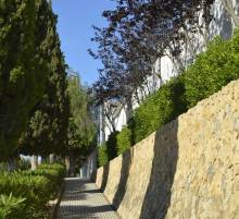 Notre zone d'activité pour ce service Cherche entreprise de maçonnerie générale pour rénovation de maisons anciennes pour tous types de travaux